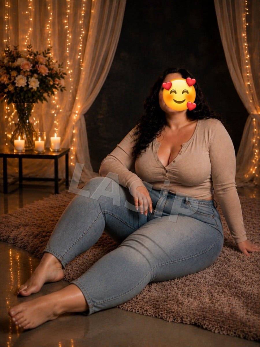 ANTALYA İRİ GÖĞÜSLÜ ESCORT ANASTASYA - 1